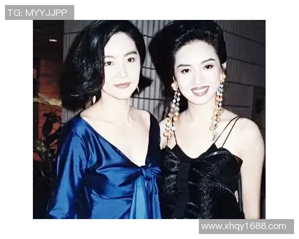 足球明星退役时泪目瞬间回顾感人时刻与球迷的不舍情怀