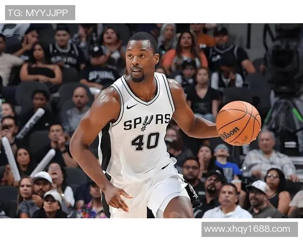 全球足球明星排名揭晓前3名球员实力对比与成就分析 全球足球明星排名揭晓前3名球员实力对比与成就分析